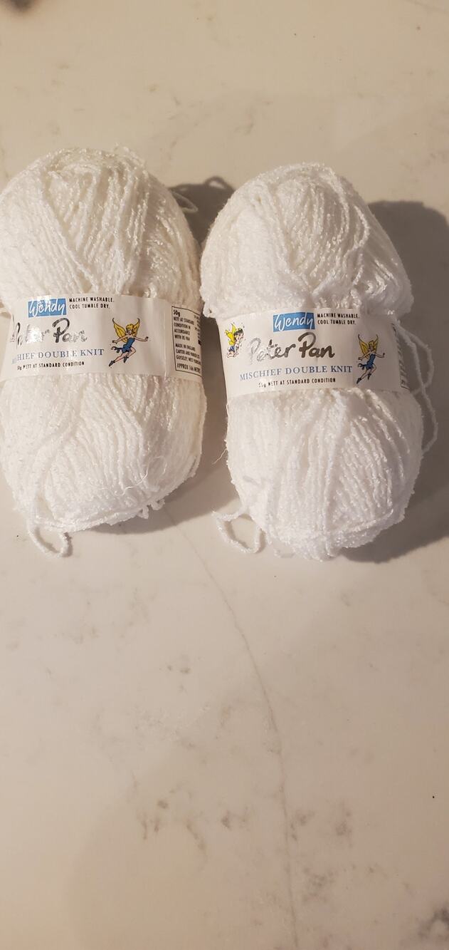 Wendy - Peter Pan Mischief Double Knit Yarn - White - Lot of 2